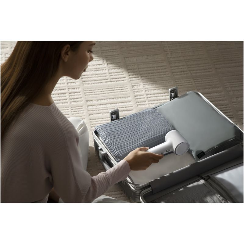 Ingrijire personala si Cosmetice - Aparate & accesorii ingrijire personala - Hair styling - Uscatoare de par - Uscator de par Dreame Mini, 1200W, ionizare negativa, uscare rapida 70m/s, alb - Infinity.ro