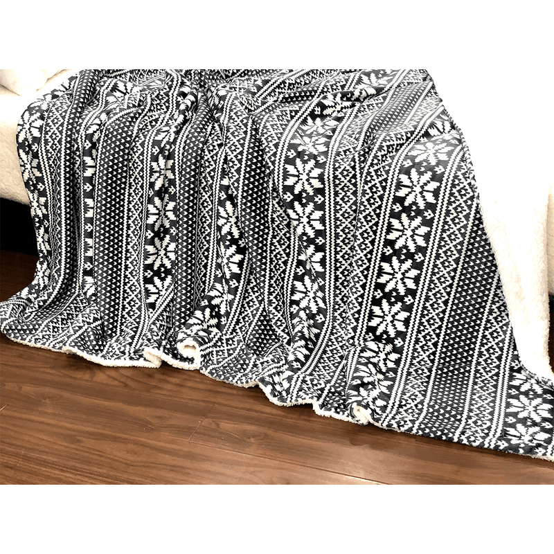 Casa si Gradina - Textile si covoare - Pături și cuverturi - Pături - Patura cu doua fete imitatie miel, motiv iarna, 150x200, MALENA - Infinity.ro