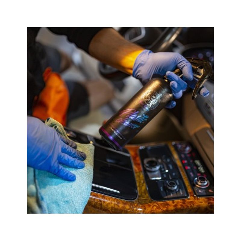 Auto si Moto - Intretinere auto - Produse curatare auto - Solutie Curatare Plastice Interior BadBoys Plastic Cleaner Boys , 1l - Infinity.ro