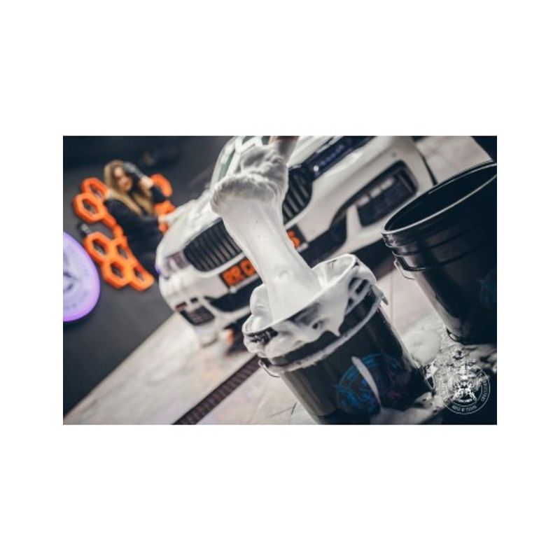 Auto si Moto - Intretinere auto - Produse curatare auto - Sampon Auto cu Ph Neutru BadBoys Shampoo Orangeade, 500ml - Infinity.ro