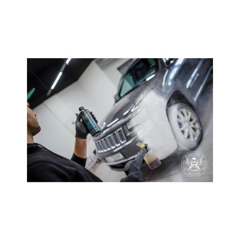 Auto si Moto - Intretinere auto - Produse curatare auto - Spuma activa Concentrata BadBoys Acid Shampoo & Foam 1l - Infinity.ro