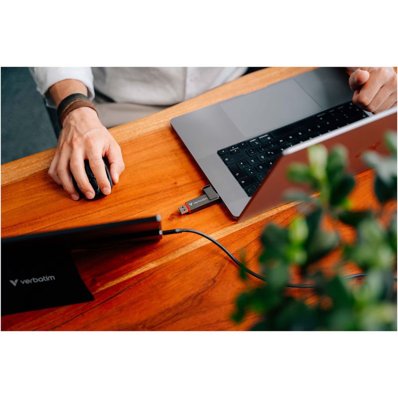 PC, gaming si accesorii - Periferice PC - Memorii USB - Stick Memorie Verbatim, conectivitate dubla, USB-C/USB-A, 512GB, performanta nivel SSD - Infinity.ro