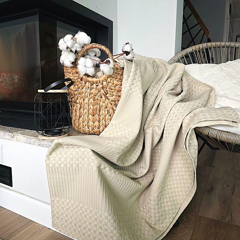 Casa si Gradina - Textile si covoare - Pături și cuverturi - Cuverturi - Cuvertura Kotonia Home - Waffle, 220x240 cm, 100% bumbac - camel - Infinity.ro