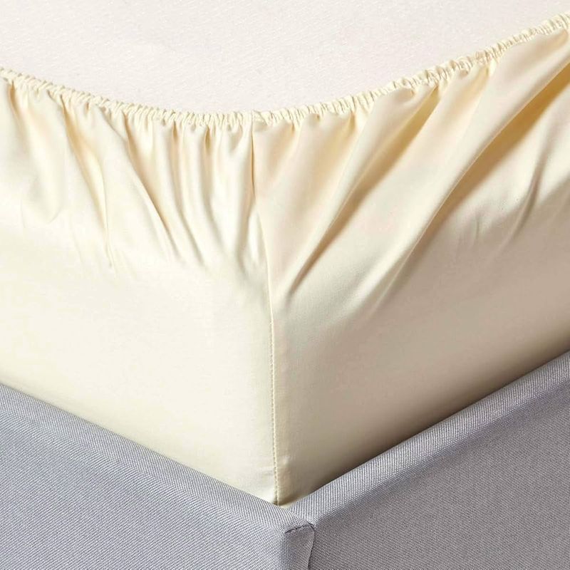 Casa si Gradina - Textile si covoare - Lenjerii de pat - Cearceafuri de pat - Husa de pat cu elastic Kotonia Home, bumbac ranforce, ivoire, 160x200+20 cm - Infinity.ro