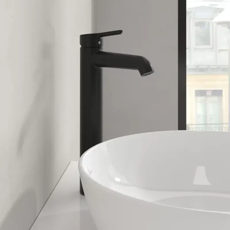 Casa si Gradina - Sanitare - Lavoar baie si accesorii - Baterii sanitare - Baterie lavoar inalta Villeroy&Boch Skyla monocomanda negru mat - Infinity.ro