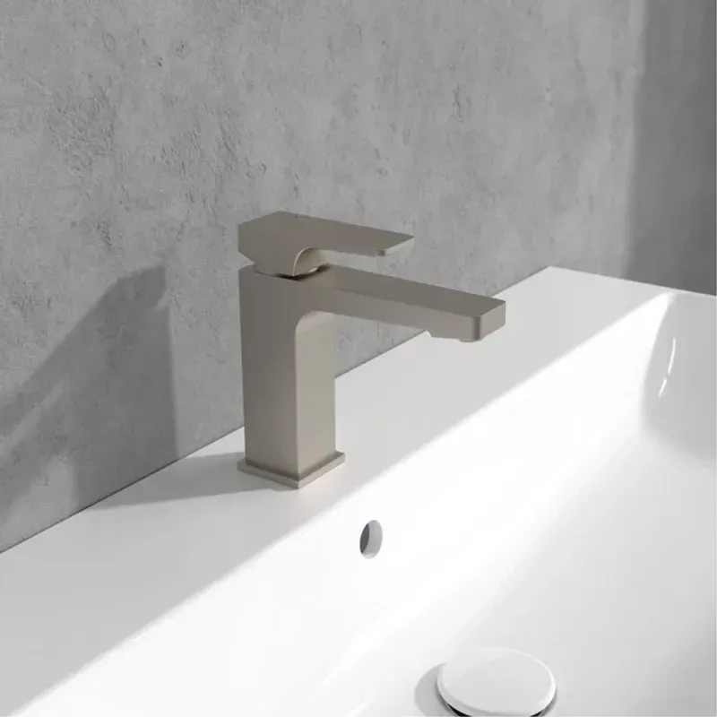 Casa si Gradina - Sanitare - Lavoar baie si accesorii - Baterii sanitare - Baterie lavoar Villeroy&Boch Architectura Square nichel periat - Infinity.ro
