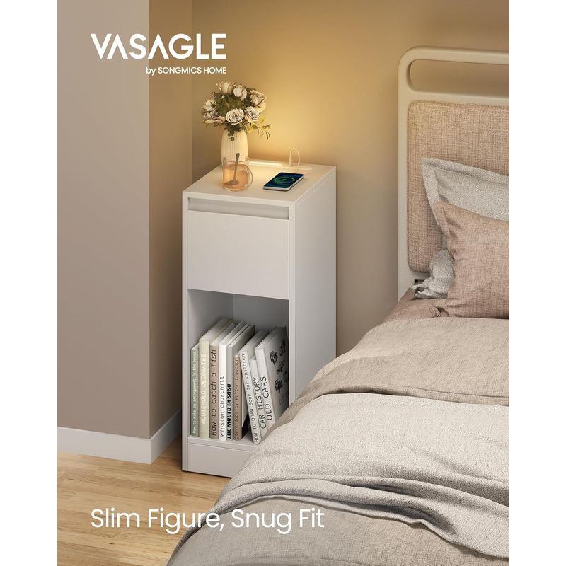 Casa si Gradina - Mobilier - Comode si corpuri - Noptiere - VASAGLE Noptiera slim cu LED si statie de incarcare cu 2 prize USB, MDF, 30x25x60 cm, alb - Infinity.ro