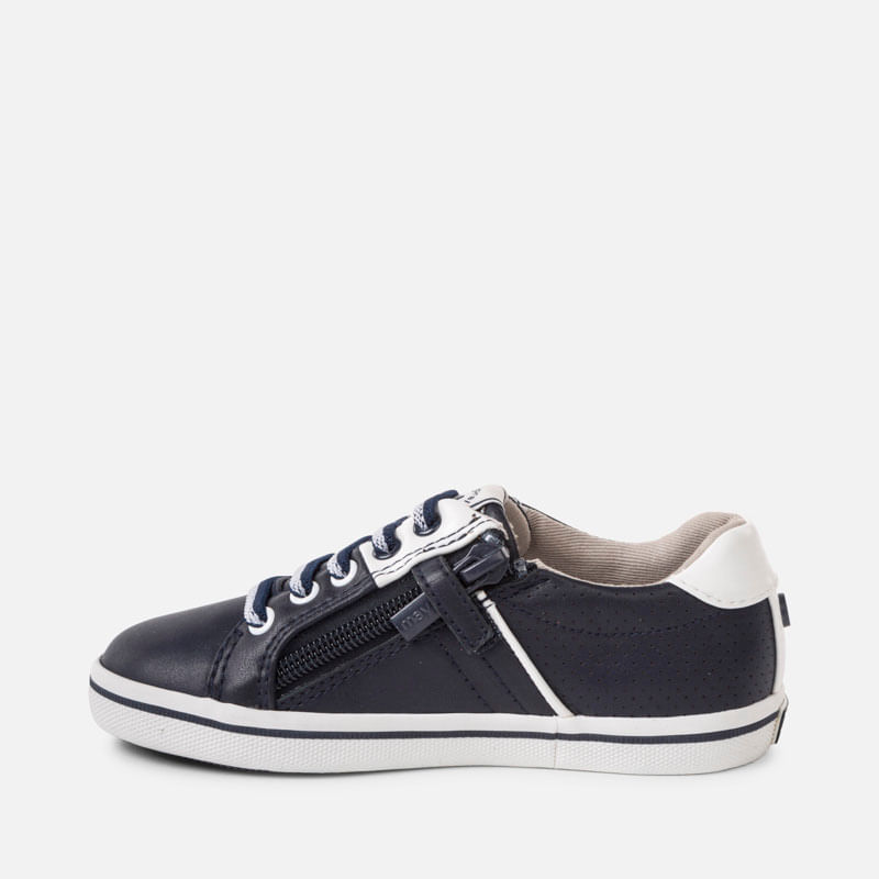 Fashion, accesorii si bijuterii - Copii - Incaltaminte copii - Sneakers si tenisi copii - Pantofi sport baieti Mayoral Dezi, marino 33 - Infinity.ro