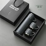 Casa si Gradina - Bucatarie si vesela - Accesorii bar - Termosuri si Cani termos - Set termos 500 ml, cu 3 cani gri, ambalat in cutie de cadou, JollyMag, BD24SZ - Infinity.ro