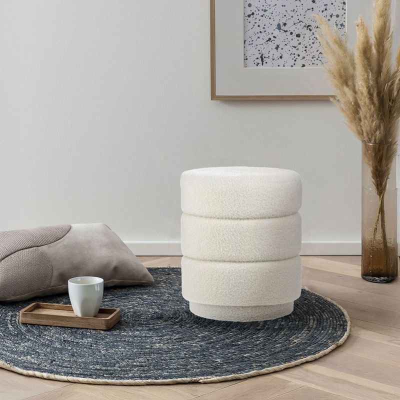 Casa si Gradina - Mobilier - Scaune si fotolii - Tabureti - Taburet imitatie de blana Teddy - Greutate suportata 110 kg - Alb - Infinity.ro