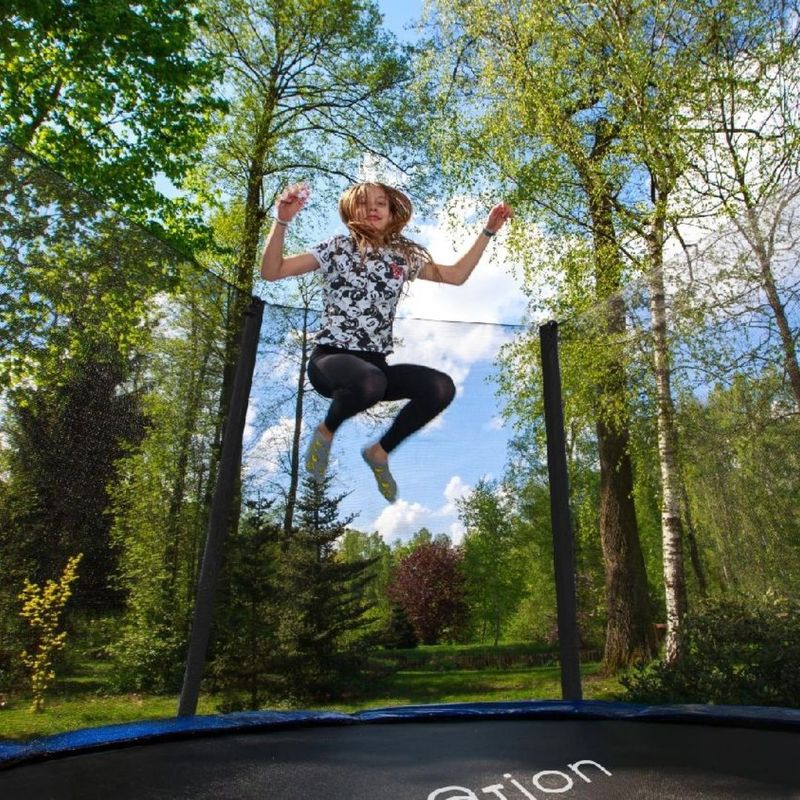Sport si Outdoor - Fitness - Greutati si echipament - Trambuline - Trambulina de gradina Jumi, MOTION, 240 cm, cu plasa de protectie si scara, culoare albastru - Infinity.ro