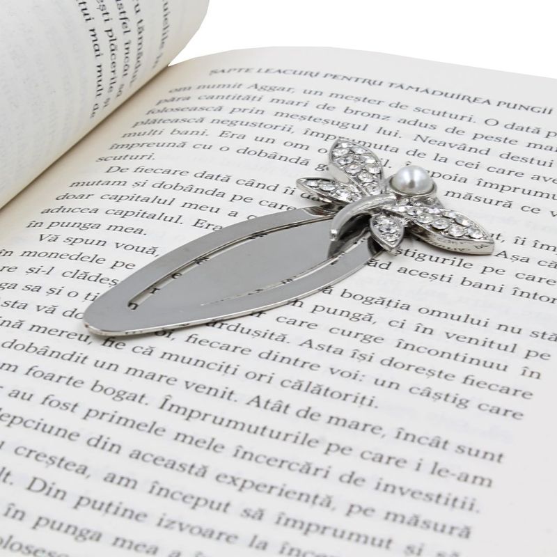 Carti si Birotica - Carti - Accesorii pentru cititori - Semn de Carte Metalic Libelula cu Perla si Cristale, 8 x 4.5 cm, Argintiu, Cadou Elegant pentru Femei, AZAY - Infinity.ro