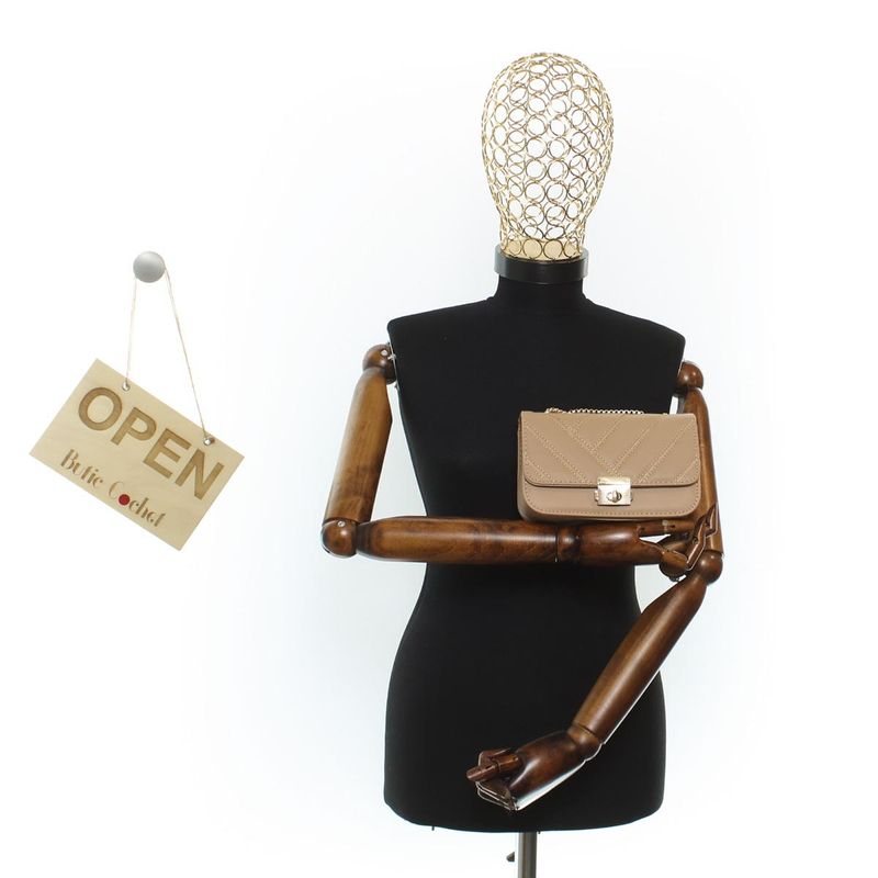 Fashion, accesorii si bijuterii - Femei - Accesorii femei - Genti si rucsacuri femei - Geanta de umar, dama, din material sintetic, ButicCochet, 19x12x6 cm, Maro - GND890 - Infinity.ro