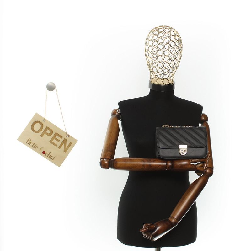 Fashion, accesorii si bijuterii - Femei - Accesorii femei - Genti si rucsacuri femei - Geanta de umar, dama, din material sintetic, ButicCochet, 19x12x6 cm, Negru - GND870 - Infinity.ro