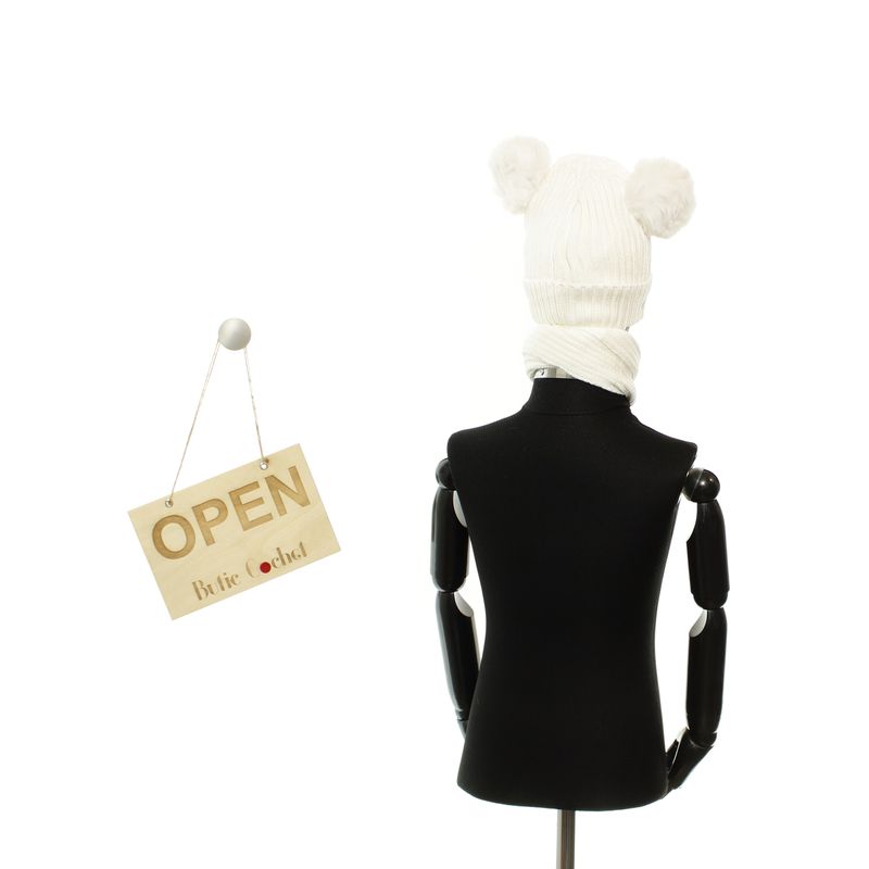 Fashion, accesorii si bijuterii - Copii - Accesorii copii - Caciuli si palarii copii - Set caciula si fular, pentru copii, Buticcochet, din viscoza si sintetic, model cu ursulet, Alb - SETF260 - Infinity.ro