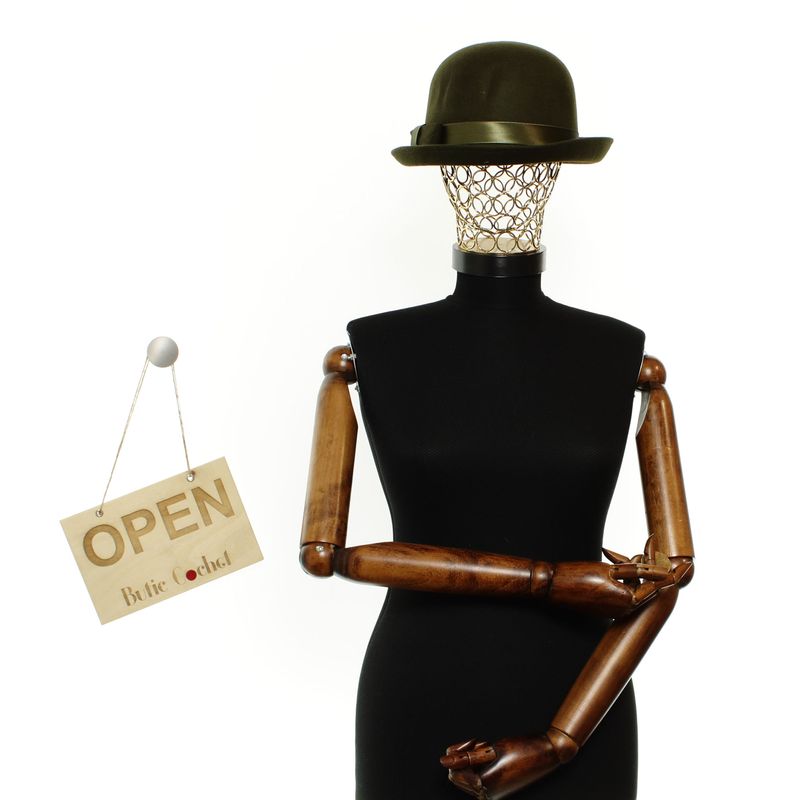 Fashion, accesorii si bijuterii - Femei - Accesorii femei - Caciuli si palarii femei - Palarie dama, din lana, bor mic, ButicCochet, marime 53-58 reglabila, Kaki - PAL1849 - Infinity.ro