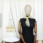 Fashion, accesorii si bijuterii - Femei - Accesorii femei - Esarfe si fulare femei - Esarfa de dama, Buticcochet, 60x60 cm, 40% matase 60% poliester, imprimeu floral, Vernil - ES2145 - Infinity.ro