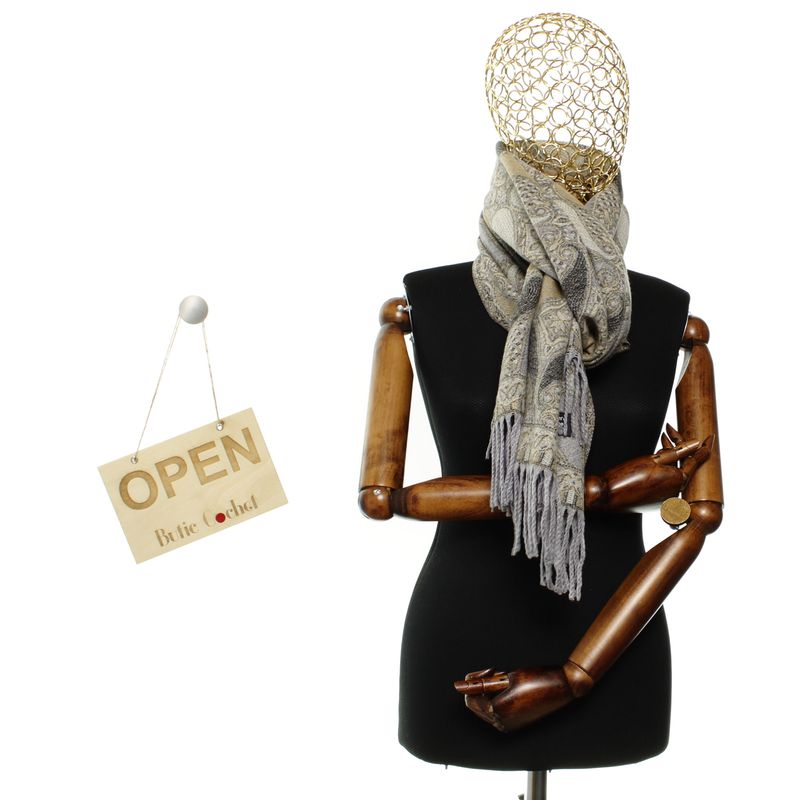 Fashion, accesorii si bijuterii - Femei - Accesorii femei - Esarfe si fulare femei - Esarfa de dama, din lana, Buticcochet, cu model stilizat, 65x190 cm, Multicolor - ES3226 - Infinity.ro