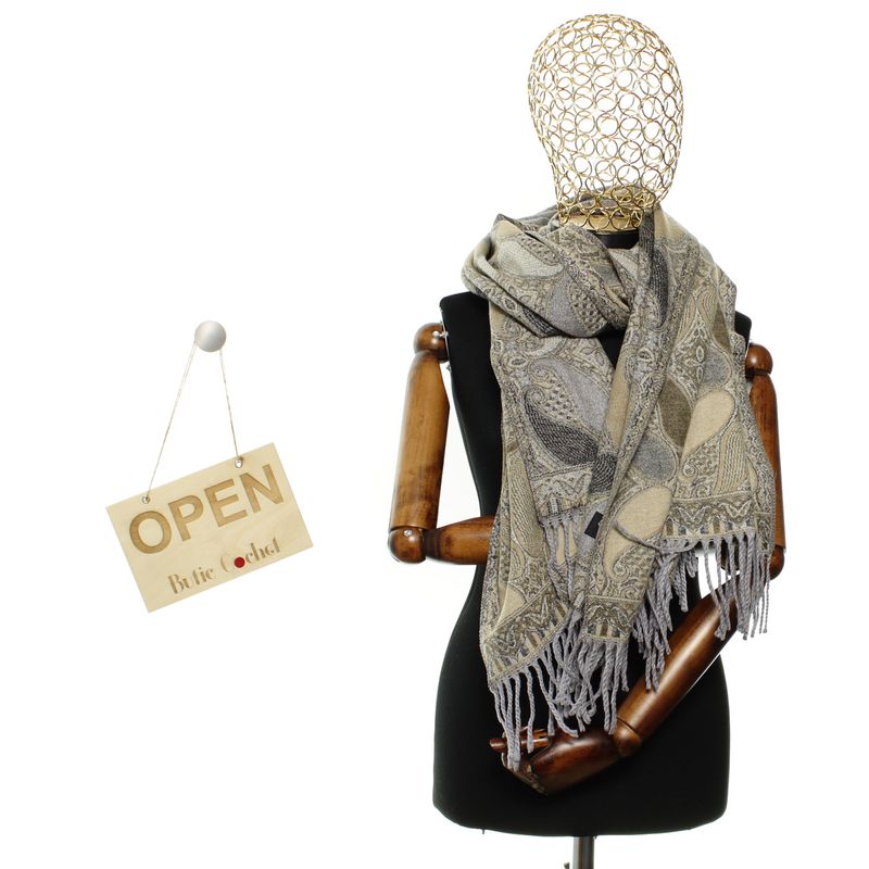 Fashion, accesorii si bijuterii - Femei - Accesorii femei - Esarfe si fulare femei - Esarfa de dama, din lana, Buticcochet, cu model stilizat, 65x190 cm, Multicolor - ES3226 - Infinity.ro