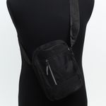 Fashion, accesorii si bijuterii - Barbati - Accesorii barbati - Genti si rucsacuri barbati - Geanta barbateasca, de umar / mana, din material sintetic, ButicCochet, 22 x 16 x 6 cm, 4 compartimente, Negru - GNM72 - Infinity.ro