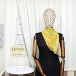 Fashion, accesorii si bijuterii - Femei - Accesorii femei - Esarfe si fulare femei - Esarfa de dama, Buticcochet, 60x60 cm, 40% matase 60% poliester, cu imprimeu floral, Portocaliu - ES2122 - Infinity.ro