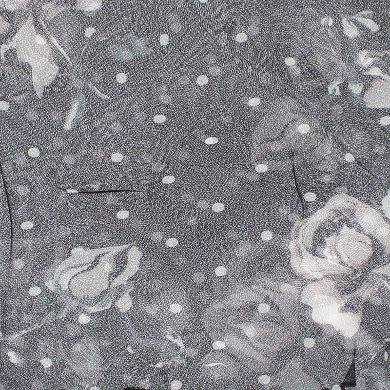 Fashion, accesorii si bijuterii - Femei - Accesorii femei - Esarfe si fulare femei - Esarfa de dama, Buticcochet, 60x60 cm, 40% matase 60% poliester, cu imprimeu cu flori, Negru - ES2134 - Infinity.ro