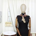 Fashion, accesorii si bijuterii - Femei - Accesorii femei - Esarfe si fulare femei - Esarfa de dama, Buticcochet, 60x60 cm, 40% matase 60% poliester, imprimeu floral, Maro - ES2160 - Infinity.ro
