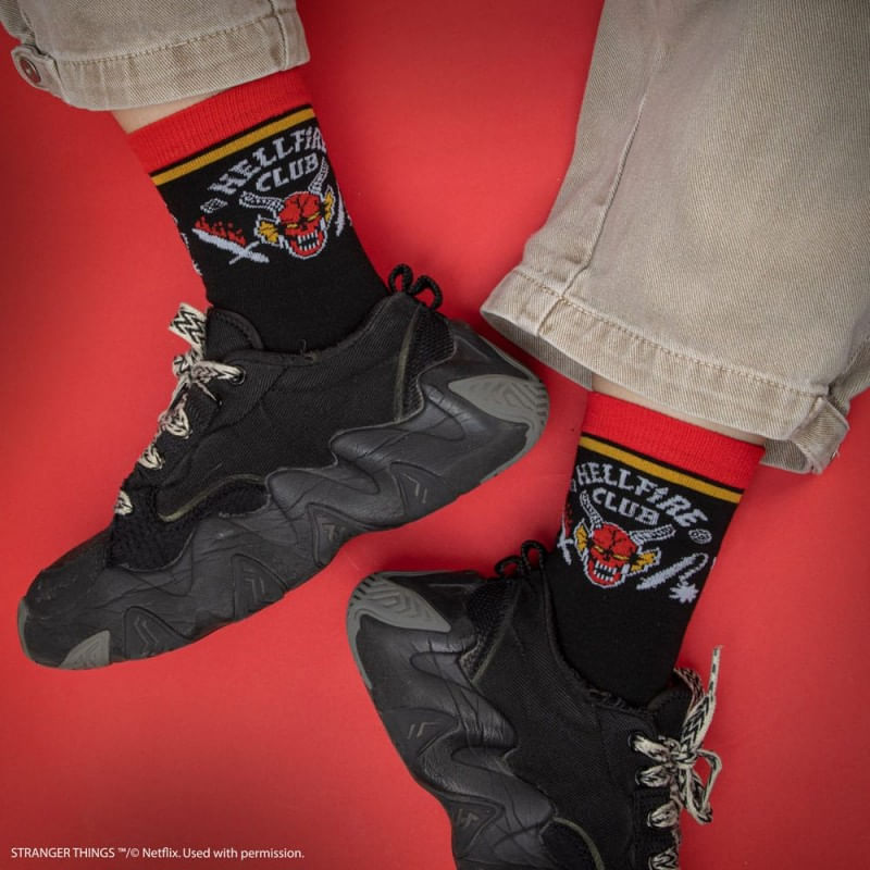 Fashion, accesorii si bijuterii - Copii - Lenjerie si pijamale copii - Sosete si dresuri copii - Stranger Things: Hellfire Club Set of 3 Socks - Infinity.ro