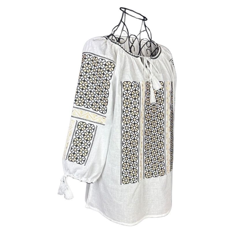 Fashion, accesorii si bijuterii - Femei - Imbracaminte femei - Camasi si bluze femei - Bluza dama A26 alb/bej , marimea XL - Infinity.ro