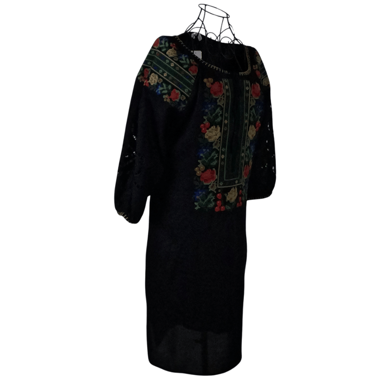 Fashion, accesorii si bijuterii - Femei - Imbracaminte femei - Rochii femei - Rochie traditionala R24, negru/albastru , marimea S - Infinity.ro