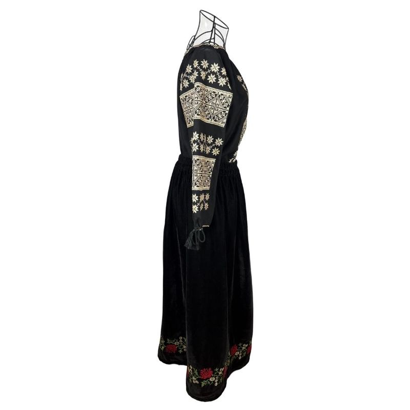 Fashion, accesorii si bijuterii - Femei - Imbracaminte femei - Fuste femei - Fusta dama A26 negru/rosu , marime S - Infinity.ro