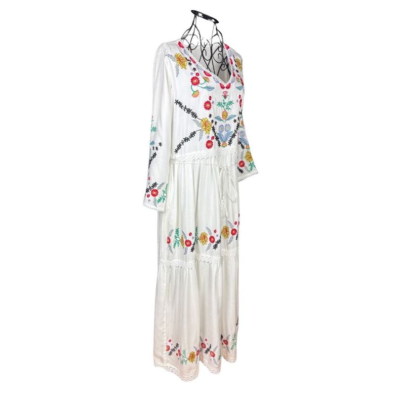 Fashion, accesorii si bijuterii - Femei - Imbracaminte femei - Rochii femei - Rochie dama casual A26 alb , marimea S - Infinity.ro