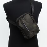 Fashion, accesorii si bijuterii - Barbati - Accesorii barbati - Genti si rucsacuri barbati - Geanta barbateasca, de umar / mana, din material sintetic, ButicCochet, 22 x 16 x 6 cm, 4 compartimente, Maro - GNM71 - Infinity.ro