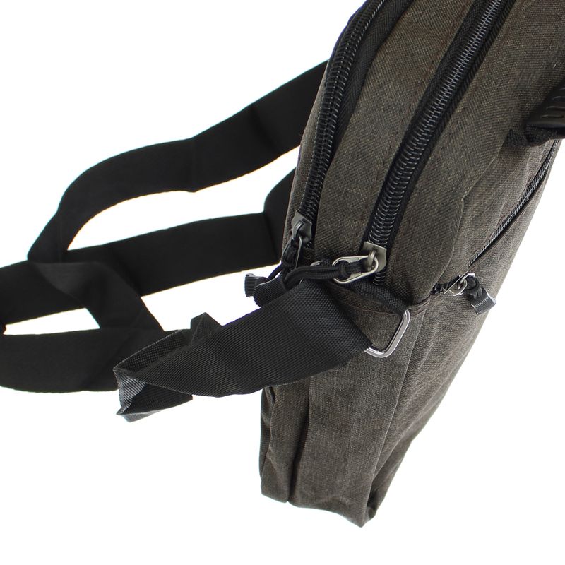 Fashion, accesorii si bijuterii - Barbati - Accesorii barbati - Genti si rucsacuri barbati - Geanta barbateasca, de umar / mana, din material sintetic, ButicCochet, 22 x 16 x 6 cm, 4 compartimente, Maro - GNM71 - Infinity.ro
