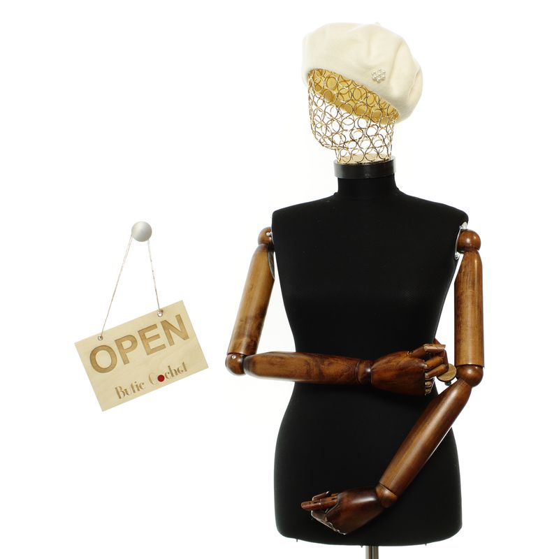 Fashion, accesorii si bijuterii - Femei - Accesorii femei - Caciuli si palarii femei - Bereta de dama, Buticcochet, din lana si acril, model cu perle, one size, Alb - BSC771 - Infinity.ro