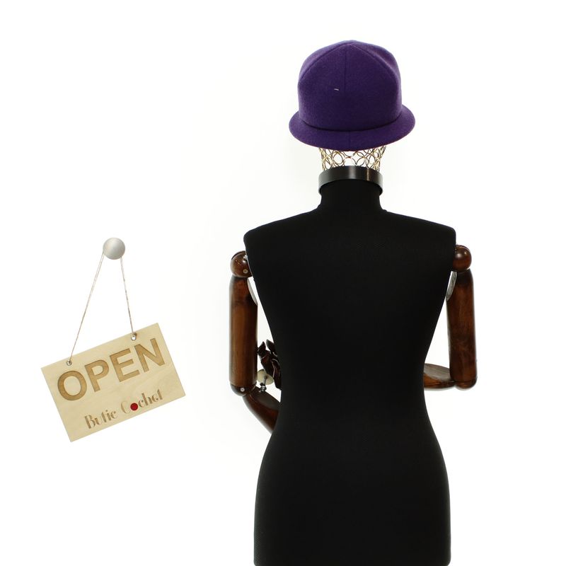 Fashion, accesorii si bijuterii - Femei - Accesorii femei - Caciuli si palarii femei - Palarie dama, bir mic, din lana si polimida, Demi, marime 56-58, Mov - PAL1859 - Infinity.ro