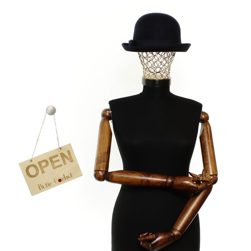 Fashion, accesorii si bijuterii - Femei - Accesorii femei - Caciuli si palarii femei - Palarie dama, din lana, bor mic, ButicCochet, marime 53-58 reglabila, Bleumarin - PAL1848 - Infinity.ro