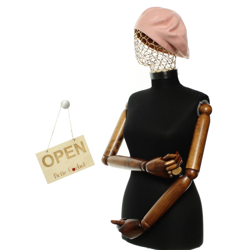 Fashion, accesorii si bijuterii - Femei - Accesorii femei - Caciuli si palarii femei - Bereta de dama, Buticcochet, din acril si vascoza, model cu strasuri, one size, Roz - BSC731 - Infinity.ro