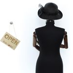 Fashion, accesorii si bijuterii - Femei - Accesorii femei - Caciuli si palarii femei - Palarie de soare, Dama, din paie de hartie, Buticcochet, cu accesoriu decorativ, One size, Negru - PAL1640 - Infinity.ro