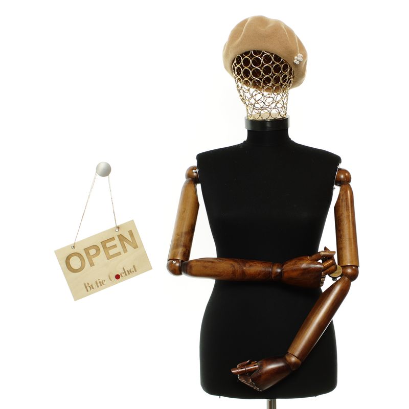 Fashion, accesorii si bijuterii - Femei - Accesorii femei - Caciuli si palarii femei - Bereta de dama, Buticcochet, din lana si acril, model cu perle, one size, Bej - BSC775 - Infinity.ro