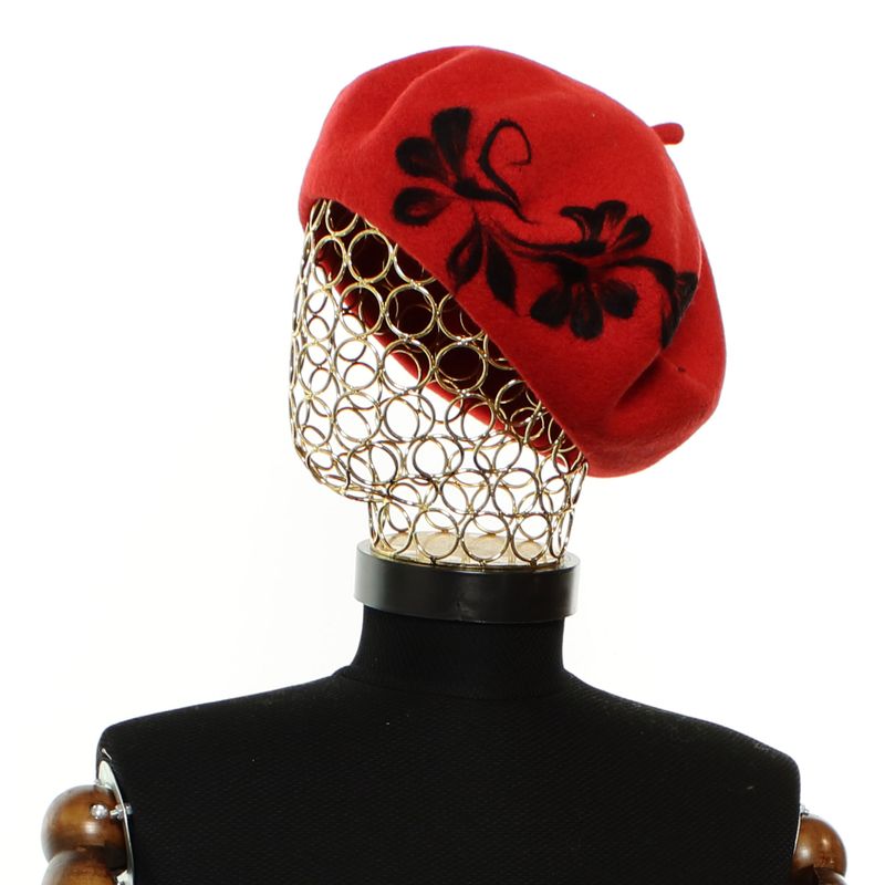Fashion, accesorii si bijuterii - Femei - Accesorii femei - Caciuli si palarii femei - Bereta de dama, din lana, Evita, one size, model floral impaslit, Rosu - BSC803 - Infinity.ro