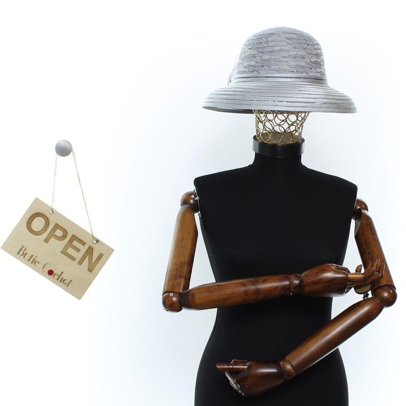 Fashion, accesorii si bijuterii - Femei - Accesorii femei - Caciuli si palarii femei - Palarie de dama, din poliester, Buticcochet, bor mic cu dungi si fundita, One size, Gri - PAL1687 - Infinity.ro