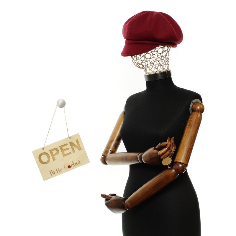 Fashion, accesorii si bijuterii - Femei - Accesorii femei - Caciuli si palarii femei - Sapca de dama, Buticcochet, din acril si poliester, marime 56-58, Visiniu - BSC789 - Infinity.ro