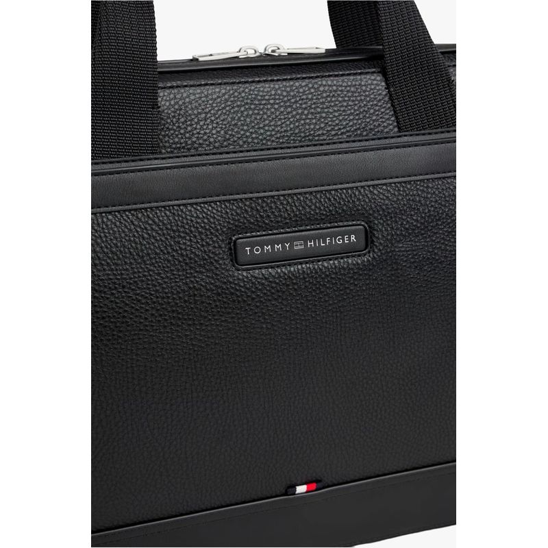 Fashion, accesorii si bijuterii - Barbati - Accesorii barbati - Genti si rucsacuri barbati - Geanta pentru laptop Tommy Hilfiger AM0AM13987 Negru 38 x 27 x 6 cm - Infinity.ro