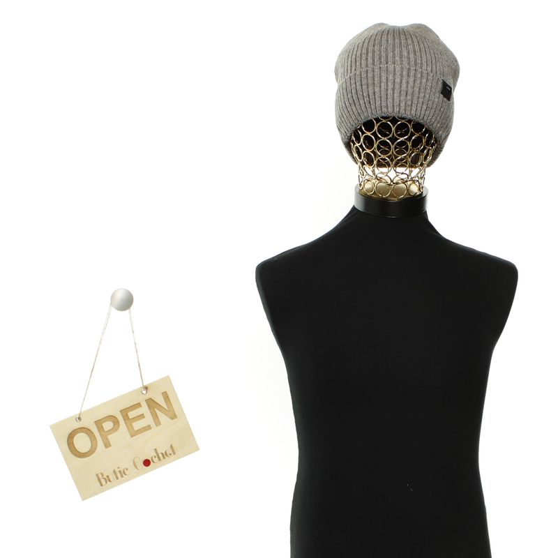 Fashion, accesorii si bijuterii - Barbati - Accesorii barbati - Caciuli si sepci barbati - Fes barbatesc, ButicCochet, tricotat, din acril si sintetic , one size, Gri - FES327 - Infinity.ro