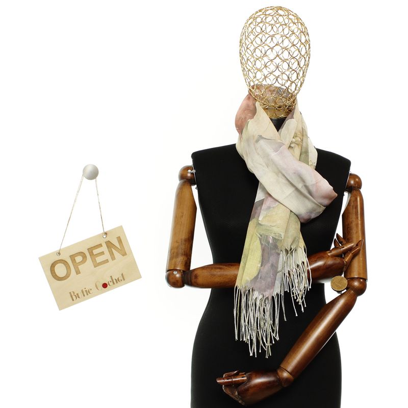 Fashion, accesorii si bijuterii - Femei - Accesorii femei - Esarfe si fulare femei - Esarfa de dama, din 30% viscoza 70% poliester, Buticcochet, 75x180 cm, model floral, Multicolor - ES3270 - Infinity.ro