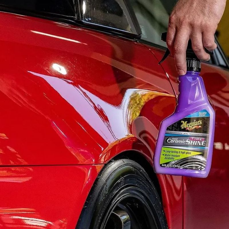 Auto si Moto - Intretinere auto - Produse curatare auto - Solutie intretinere si stralucire anvelope Meguiar's Hybrid Ceramic Tire Shine, 473ml - Infinity.ro