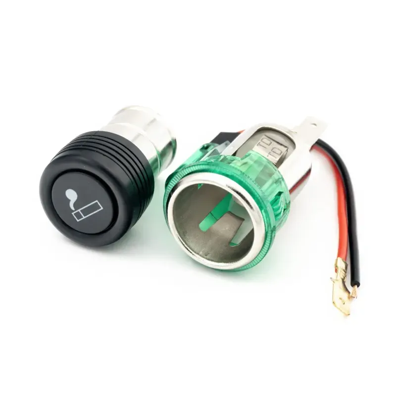 Kit priza bricheta mama auto 12V 15A Carguard USC007 - Marketplace ...
