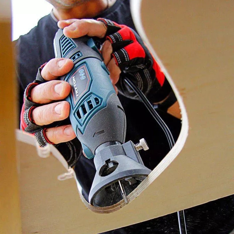 Casa si Gradina - Constructii - Scule electrice si accesorii - Polizoare - Polizor drept cu 40 accesorii 170W TRYTON - Infinity.ro