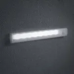 Casa si Gradina - Corpuri si surse de iluminat - Iluminat exterior - Lanterne - Lumina LED pentru mobilier 4x AAA cu senzor de miscare PIR infrarosu si iluminare 235x30x21mm Phenom - Infinity.ro